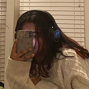 Meet your Posher, Sihi